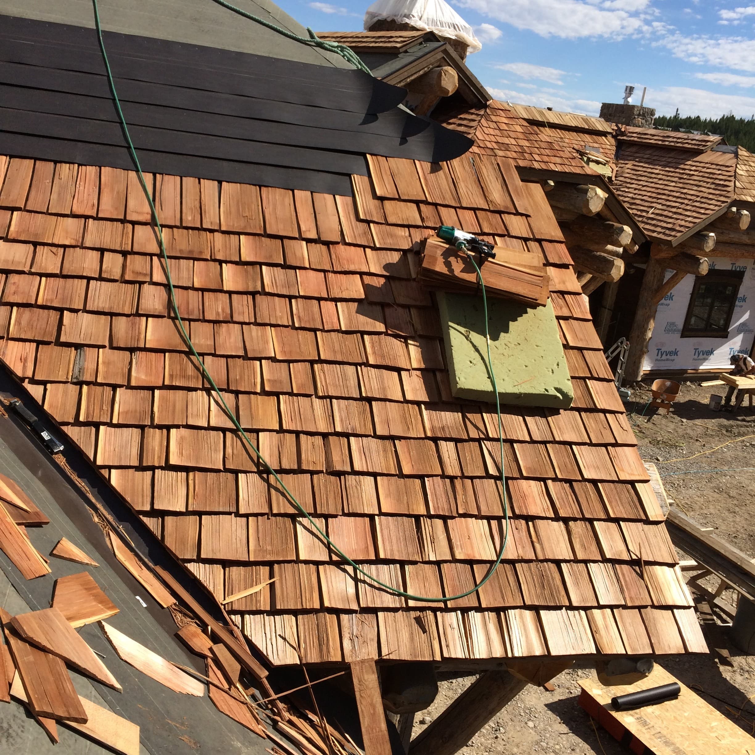Detail of split cedar shake roof installed by Twilight Roofing